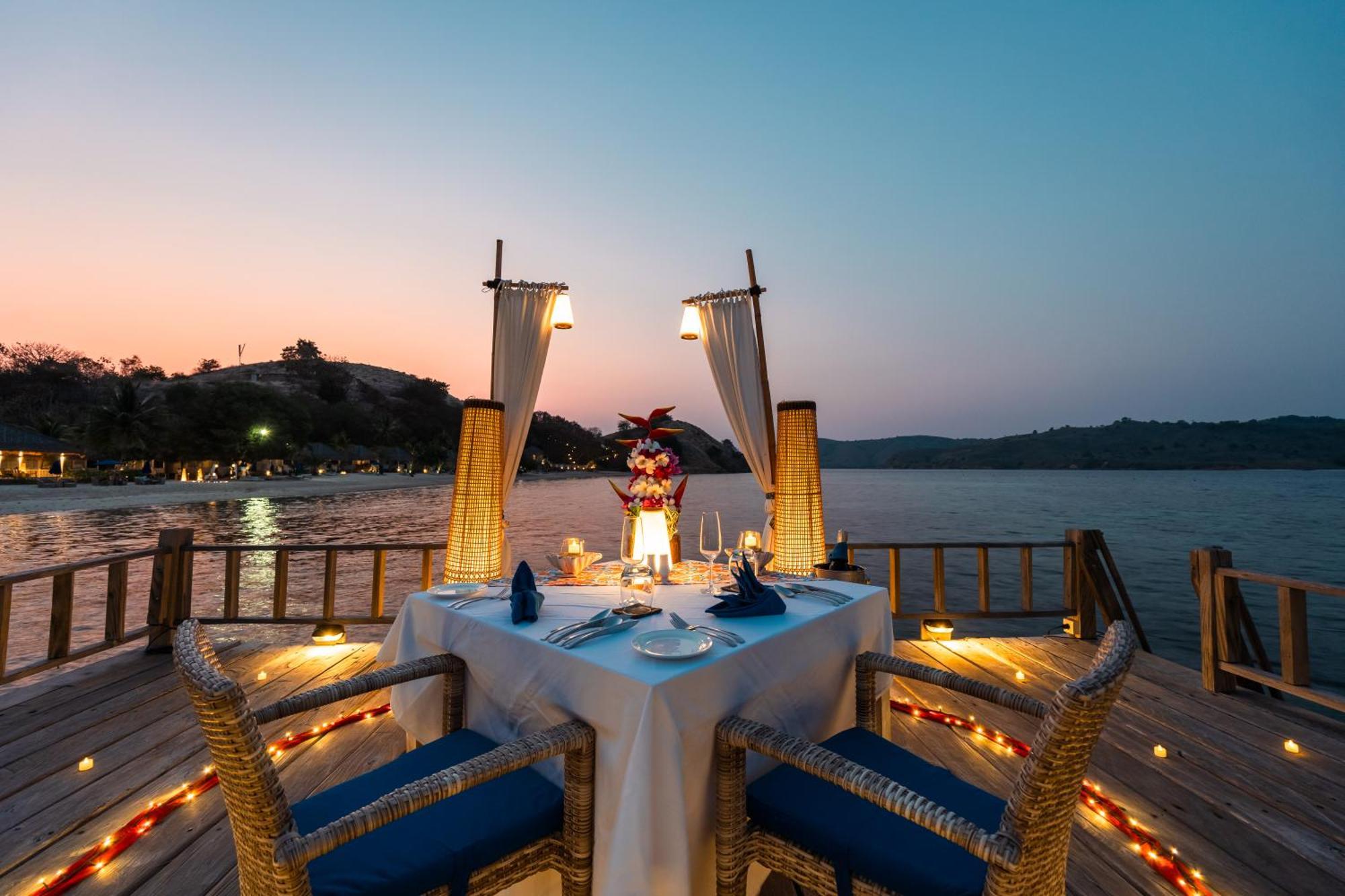 Sudamala Resort, Seraya, Flores ลาบวนบาโจ ภายนอก รูปภาพ
